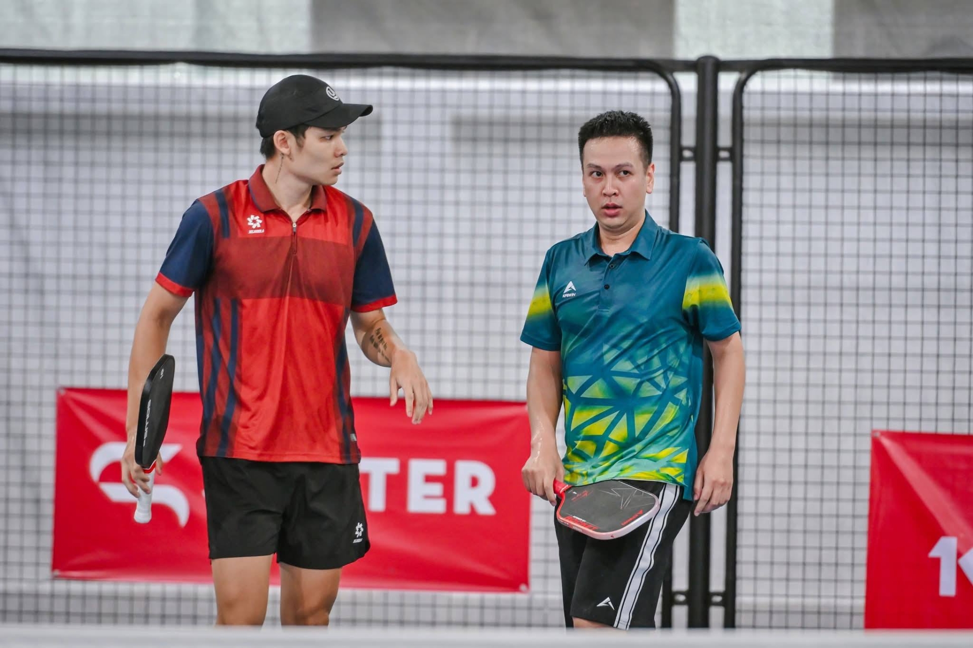Biểu cảm của Triệu cầu lông pickleball - 1 tay vợt phủi cháy với đam mê