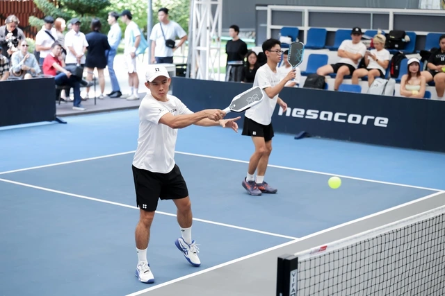 Luân 'Tiền Giang' hứa hẹn bùng nổ khi sát cánh ngôi sao pickleball Ấn Độ